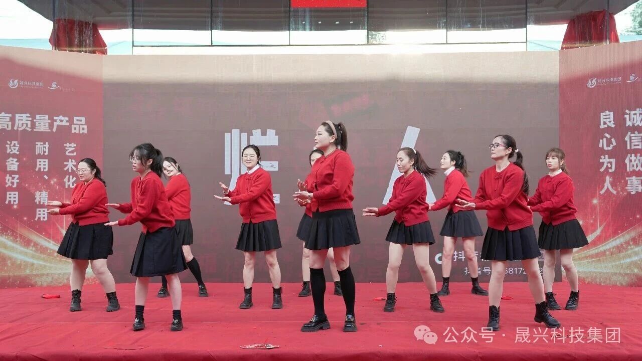 养鸡设备